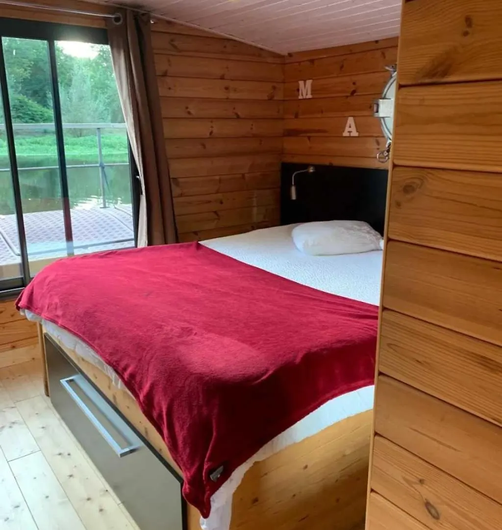 Holiday home Cabane - Piscine - Eecede Chassenard